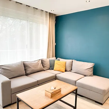 Lumineux Avec Balcon Parking Prive Apartamento *